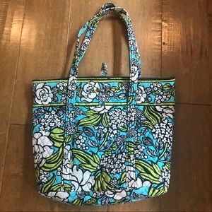 Vera Bradley Large Tote